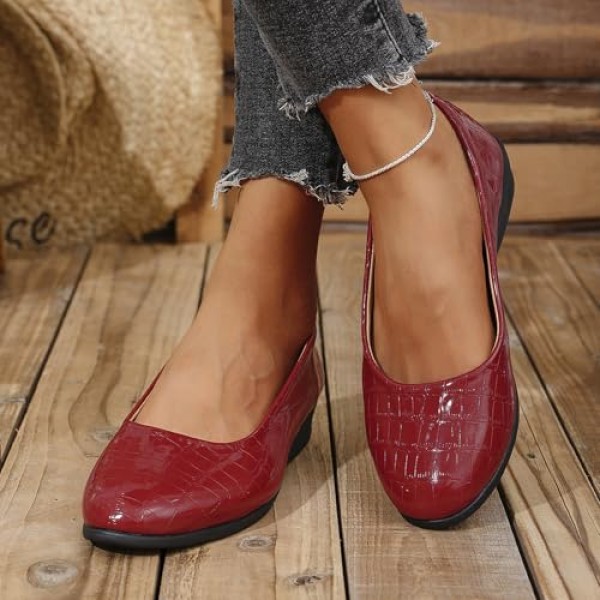 Women's Ballet Flats Business Office Work Dress Shoes Low Wedge Round Toe Slip-Ons Comfortable Dressy Casual Flats for Women